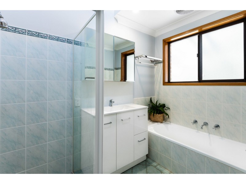 18 Kuburra Road, Erina NSW 2250