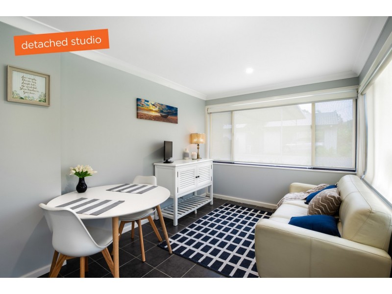 18 Kuburra Road, Erina NSW 2250