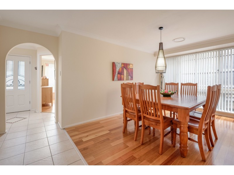 2 Karen Close, Lisarow NSW 2250
