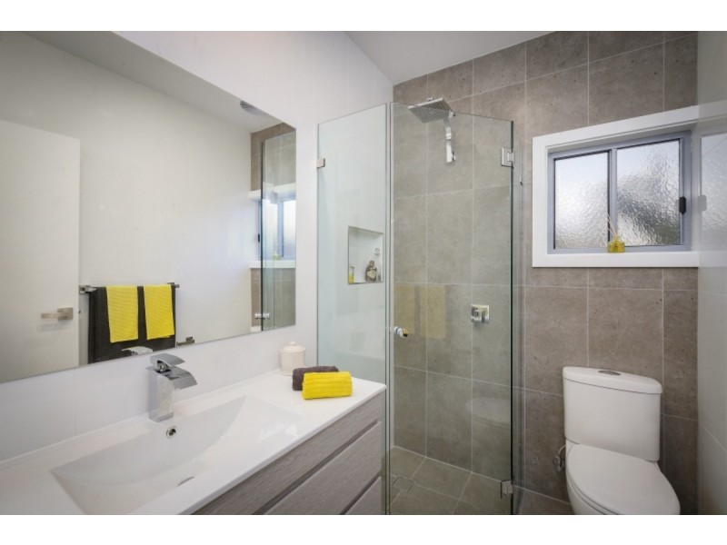 16 Cambridge Circle, Ourimbah NSW 2258