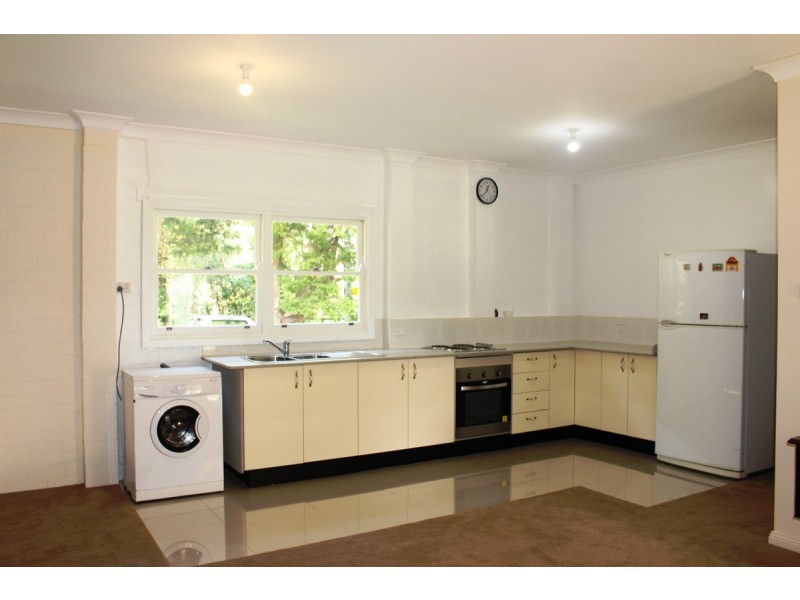 104A Chetwynd Road, Erina NSW 2250