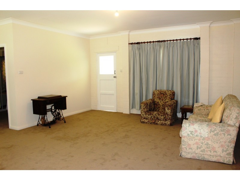 104A Chetwynd Road, Erina NSW 2250