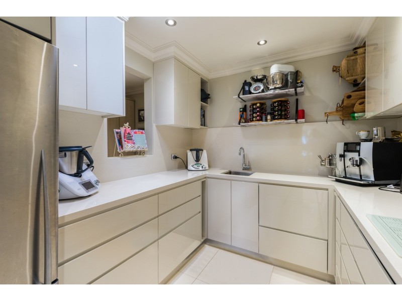 54 Beaumont Avenue, Wyoming NSW 2250