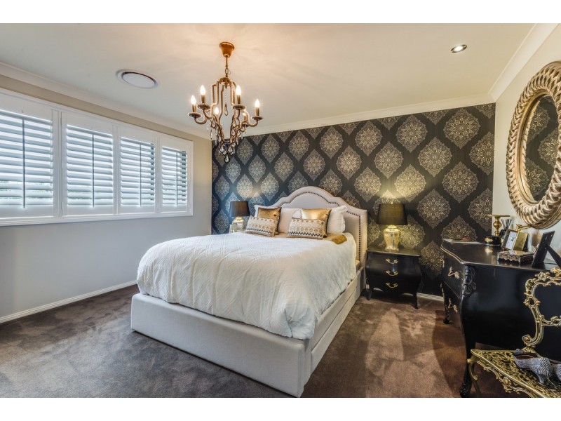 54 Beaumont Avenue, Wyoming NSW 2250