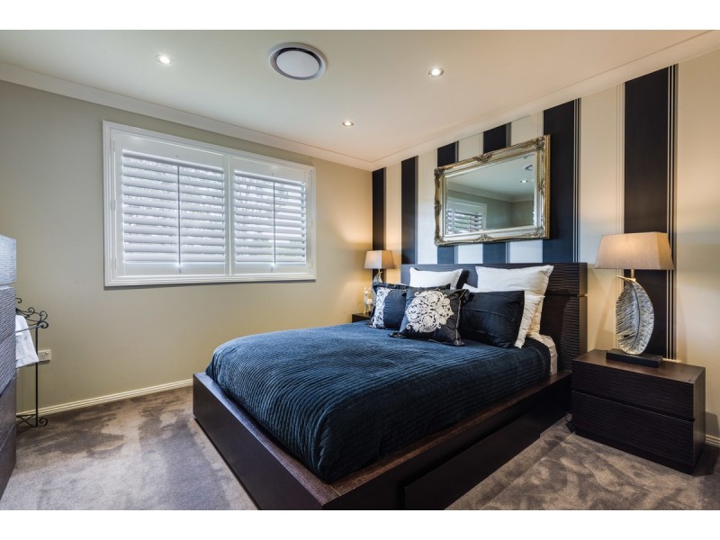 54 Beaumont Avenue, Wyoming NSW 2250