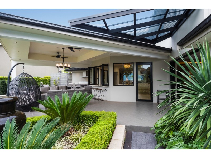 54 Beaumont Avenue, Wyoming NSW 2250