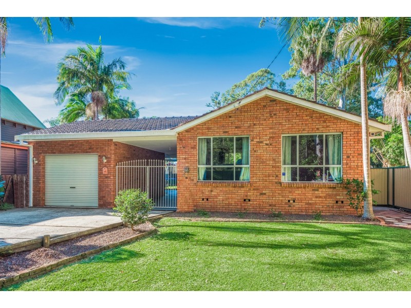 213 Cygnet Drive, Berkeley Vale NSW 2261