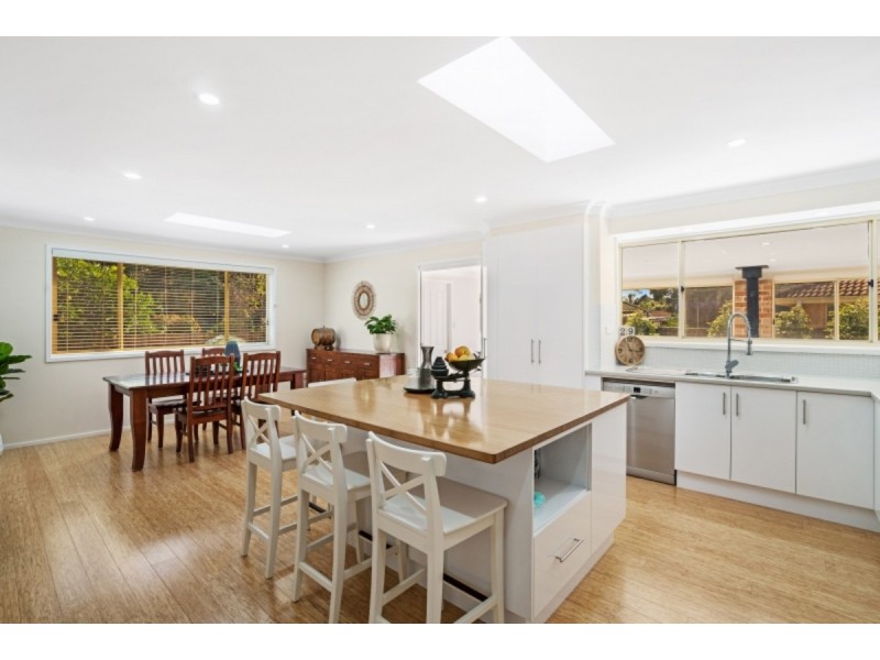20 Donna Close, Lisarow NSW 2250