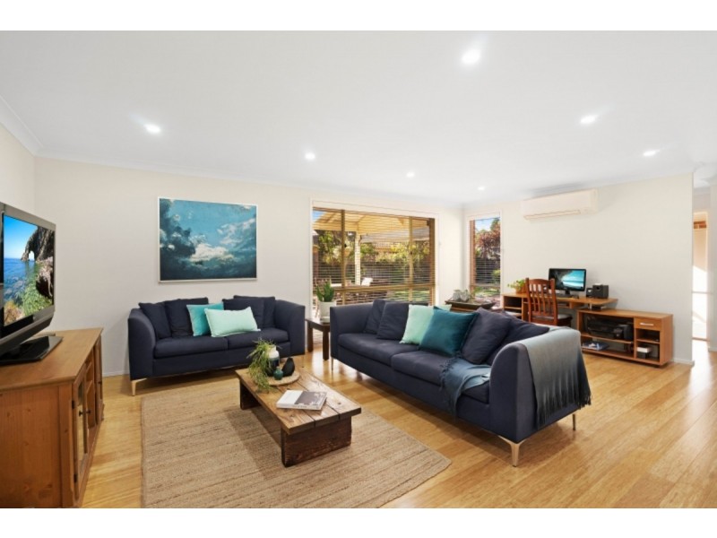20 Donna Close, Lisarow NSW 2250