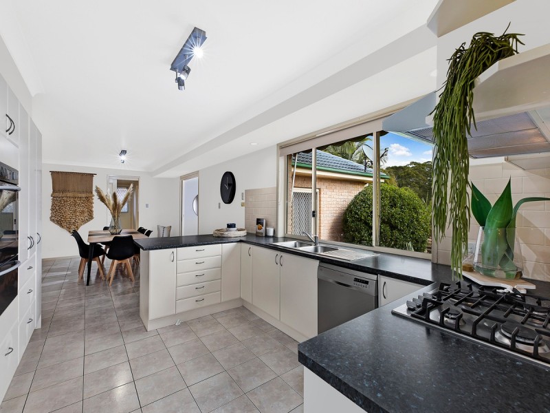 4 Cheltenham Close, Terrigal NSW 2260