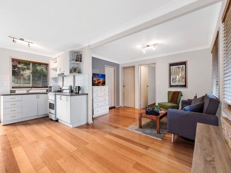 11 Old Tumbi Road, Wamberal NSW 2260