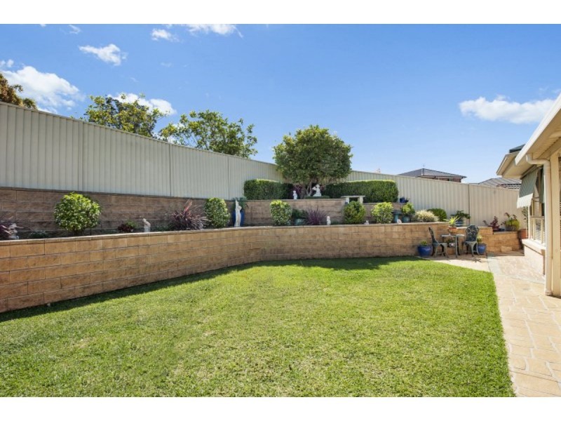 8 Applegum Close, Erina NSW 2250