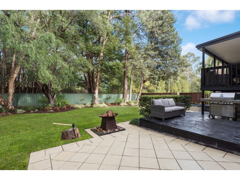 52 Bourbon Street, Wyoming NSW 2250