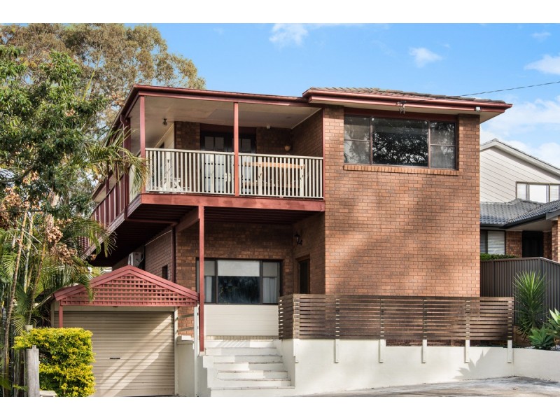 20 Lakala Avenue, Springfield NSW 2250