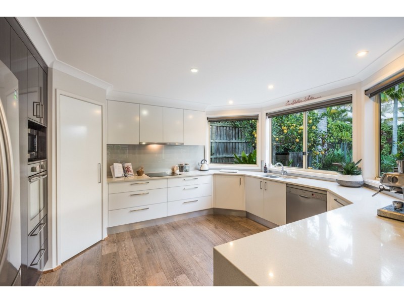 10 Glen Eagles Crescent, Terrigal NSW 2260