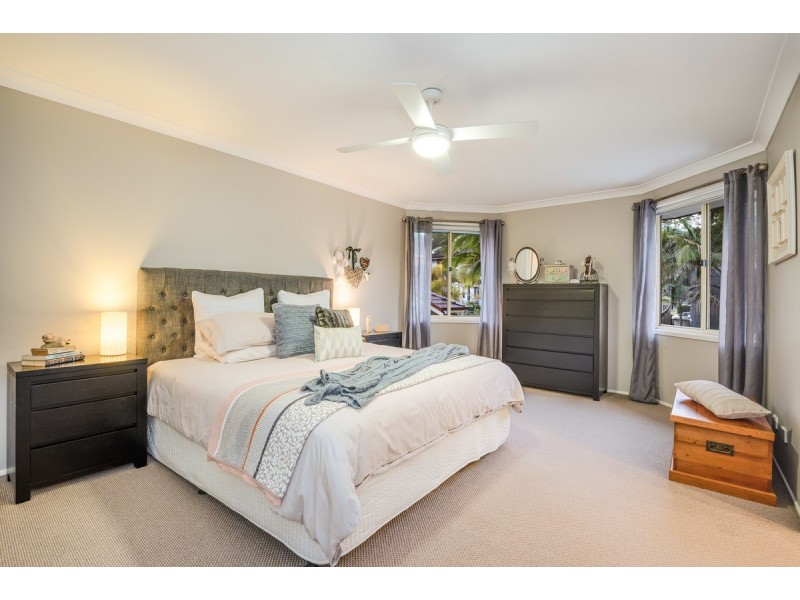 10 Glen Eagles Crescent, Terrigal NSW 2260