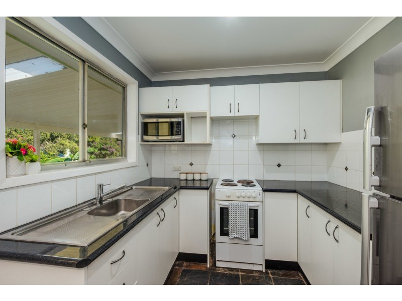 98 Turpentine Street, Wyoming NSW 2250