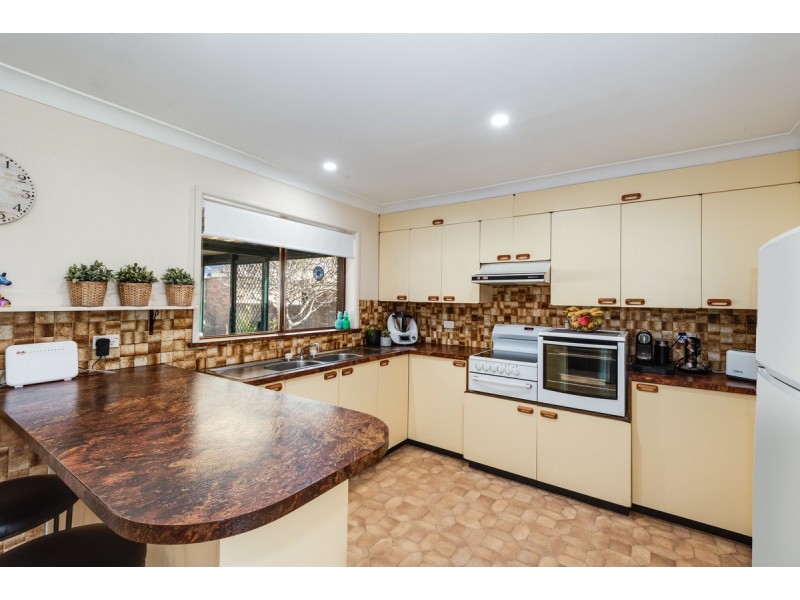 54 Windsor Road, Wamberal NSW 2260