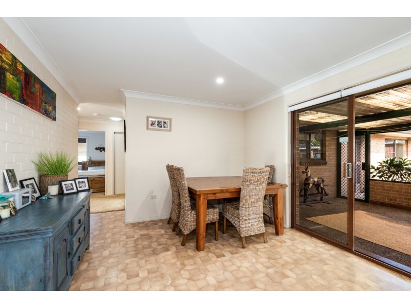 54 Windsor Road, Wamberal NSW 2260