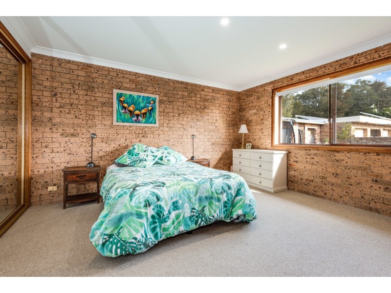 54 Windsor Road, Wamberal NSW 2260