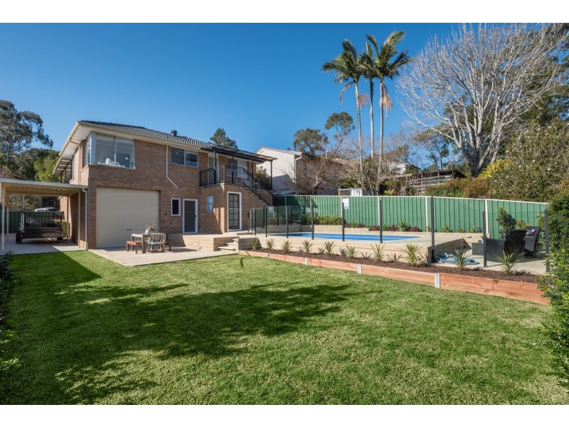 17 Elizabeth Street, Wyoming NSW 2250