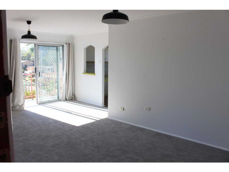 1/44 Ash Street, Terrigal NSW 2260