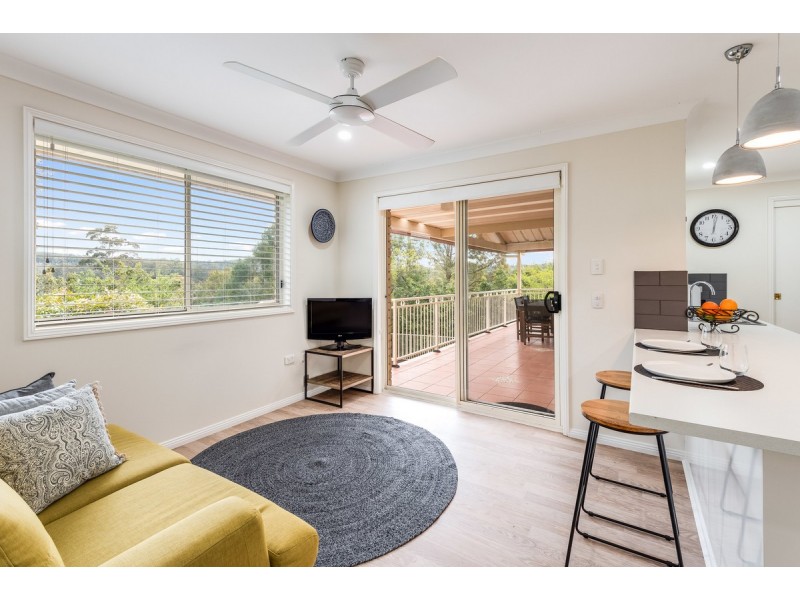 32 Woodview Avenue, Lisarow NSW 2250
