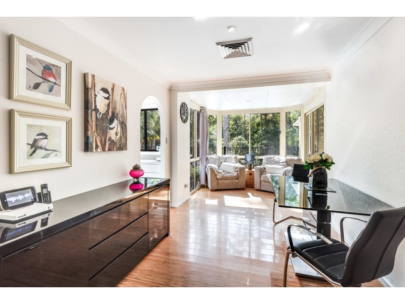 9 Cranbrook Street, Wyoming NSW 2250