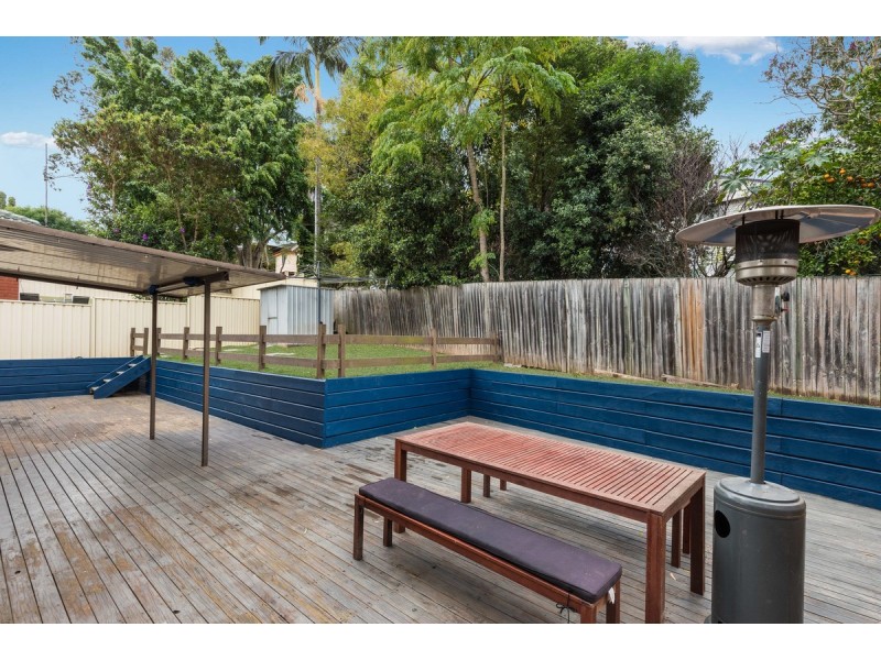 6 Dougal Drive, Wyoming NSW 2250