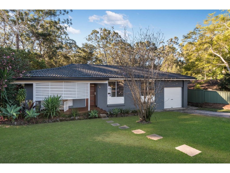 85 James Sea Drive, Green Point NSW 2251