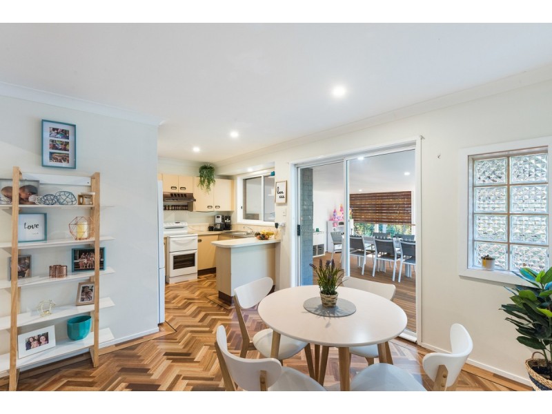 85 James Sea Drive, Green Point NSW 2251
