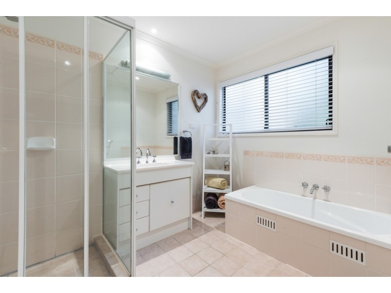 51 Flakelar Crescent, Terrigal NSW 2260