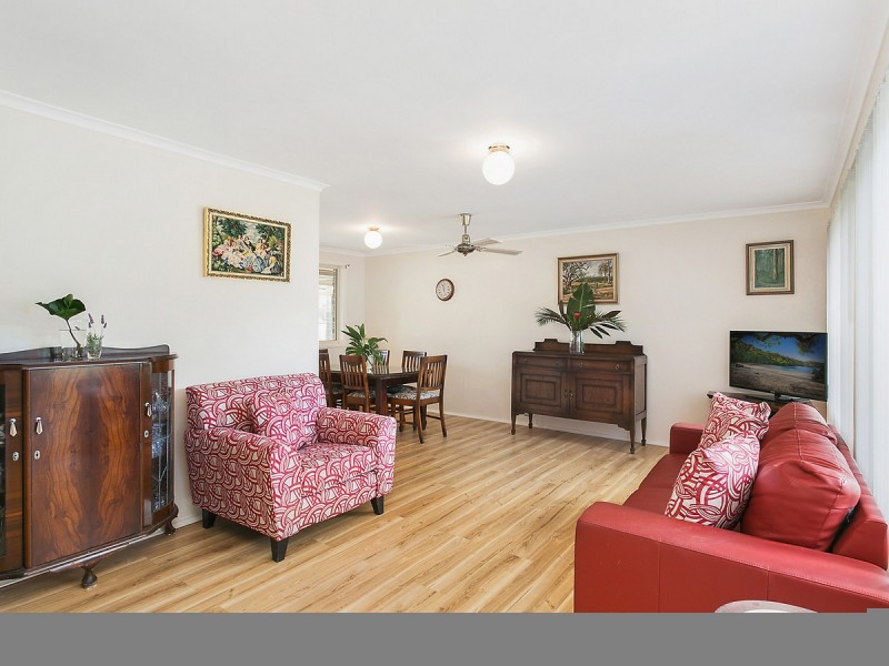 27 The Avenue, Tumbi Umbi NSW 2261