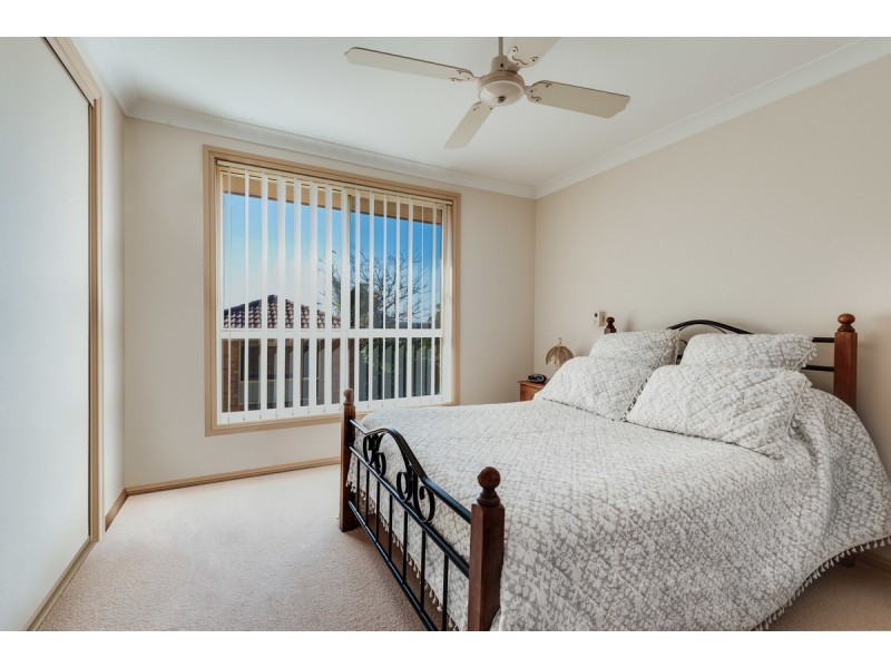 18/2 Hillview Crescent, Tuggerah NSW 2259