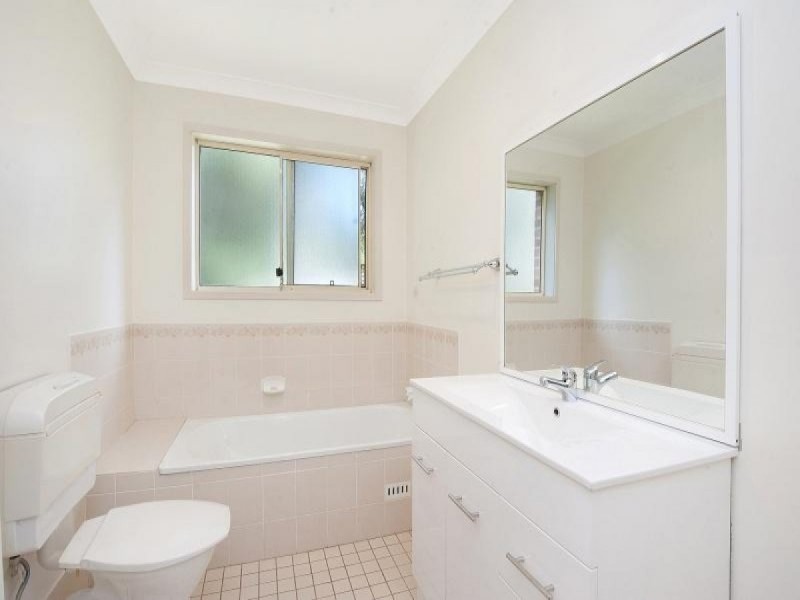 13B Mahogany Place, Springfield NSW 2250