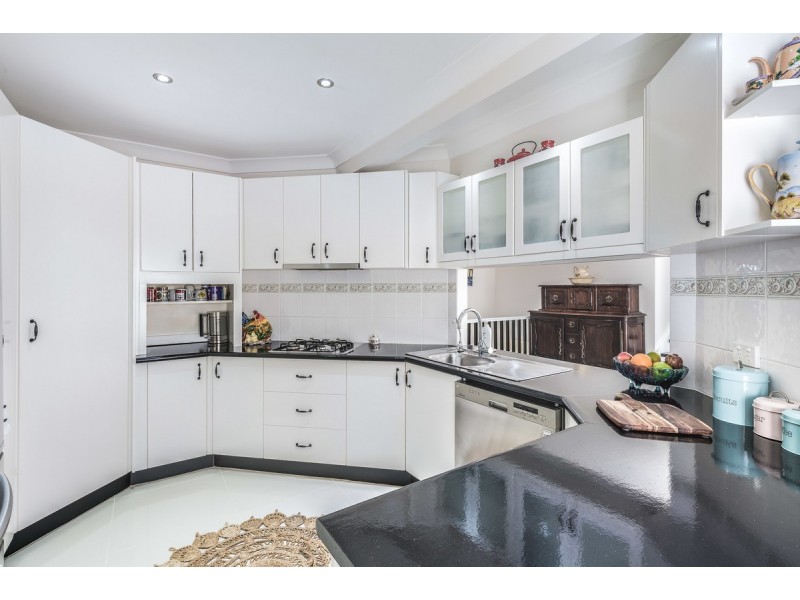 31 Narara Crescent, Narara NSW 2250