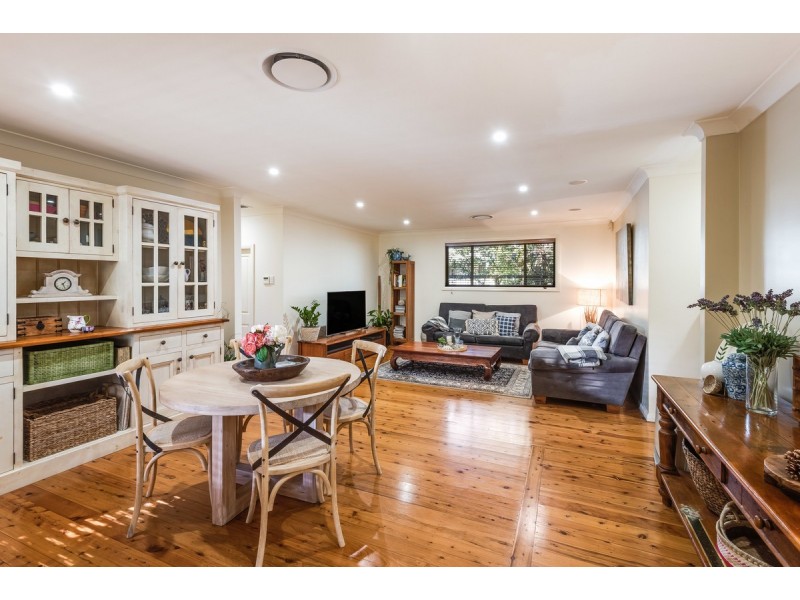 247 Avoca Drive, Green Point NSW 2251