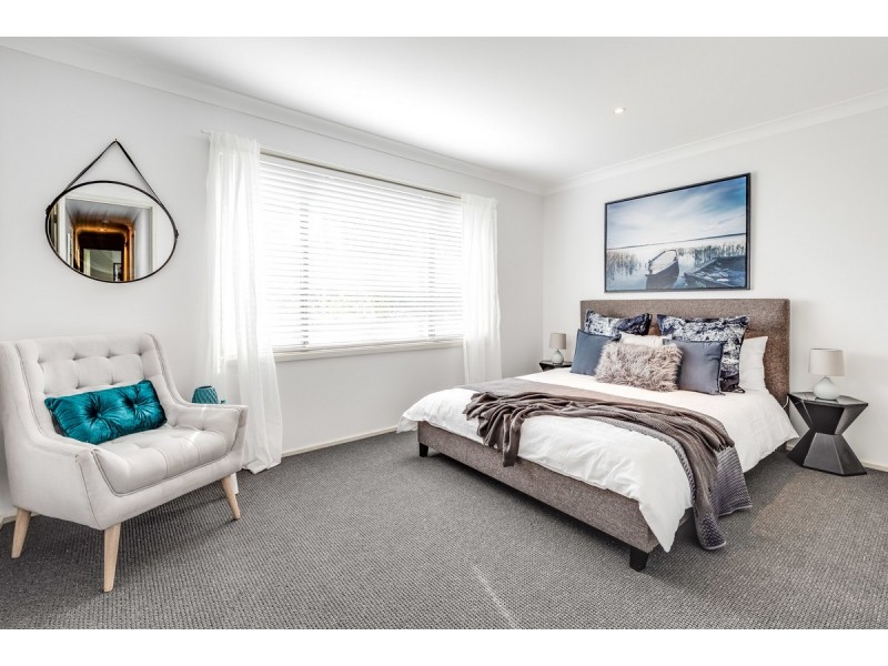 4 Maranoa Street, Wyoming NSW 2250