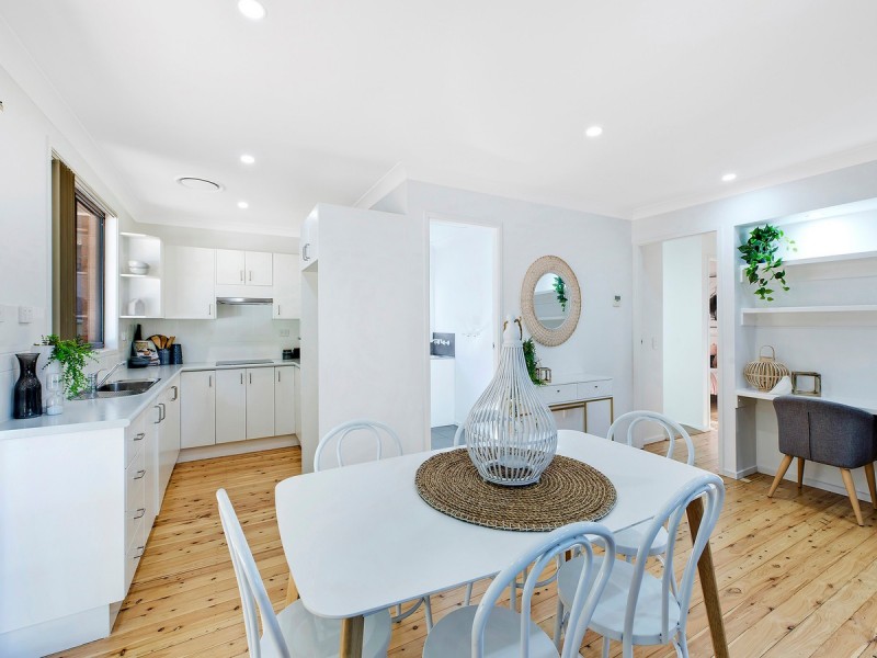 9 Brands Place, Lisarow NSW 2250