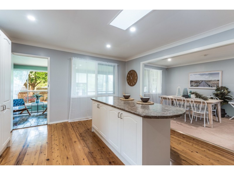 14 Isis Street, Wyoming NSW 2250