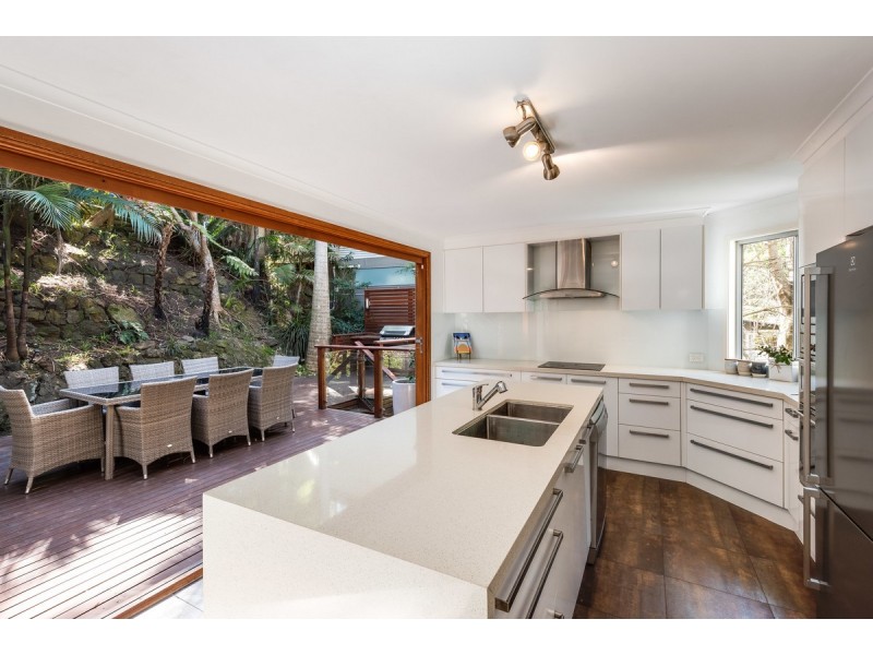 59 Surf Rider Avenue, North Avoca NSW 2260