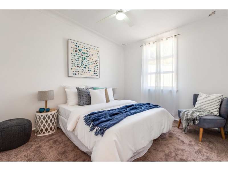 2A Robert Street, Wyoming NSW 2250