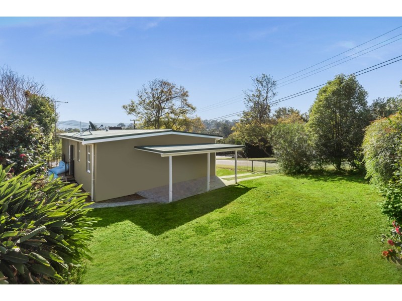 2A Robert Street, Wyoming NSW 2250