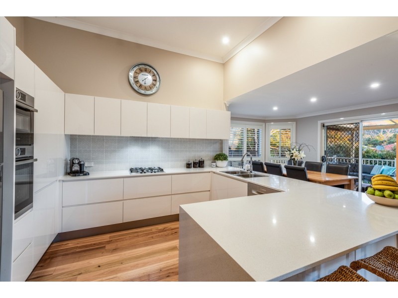 5 Robusta Close, Erina NSW 2250