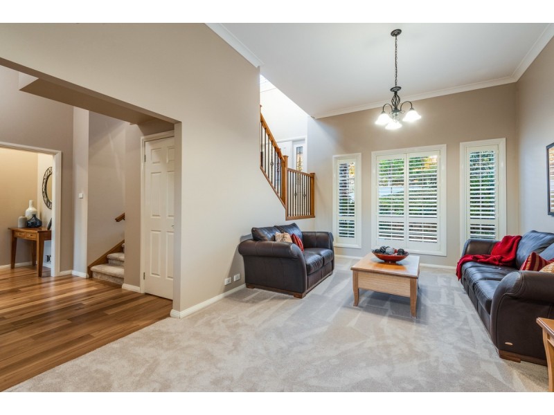 5 Robusta Close, Erina NSW 2250