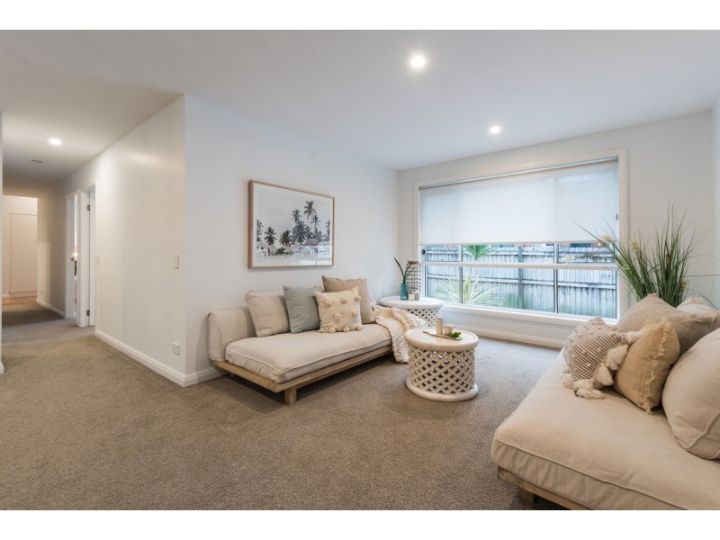 31 Kuburra Road, Erina NSW 2250