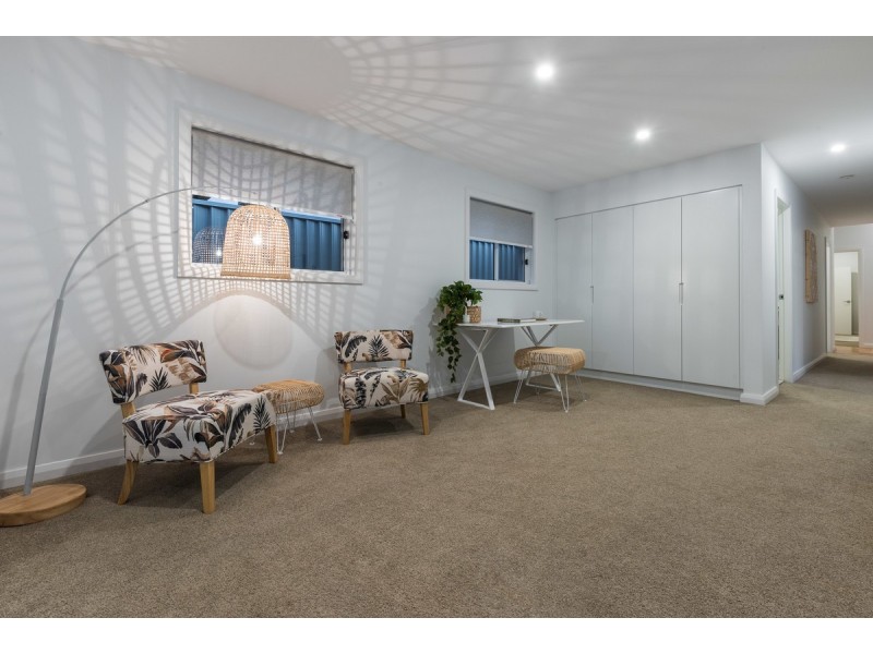 31 Kuburra Road, Erina NSW 2250