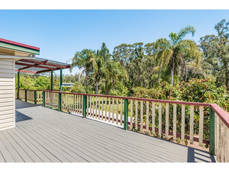 4 Barinya Lane, Springfield NSW 2250