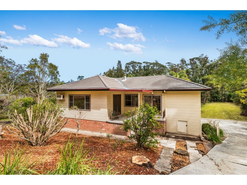 4 Barinya Lane, Springfield NSW 2250