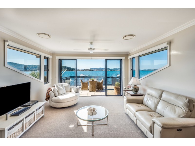 23 Couche Crescent, Koolewong NSW 2256